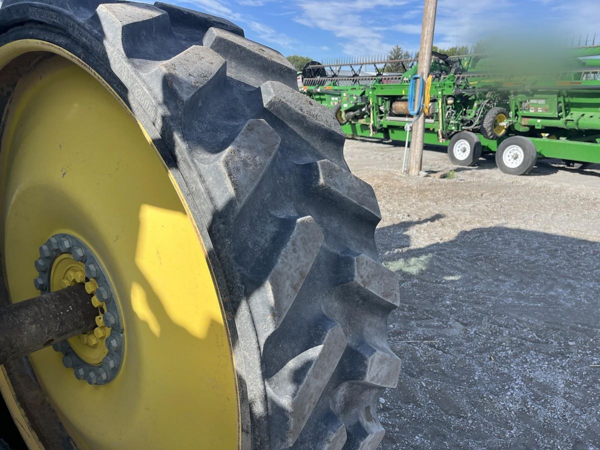Трактор John Deere 8370RT 2016 б/у из США — фото 11