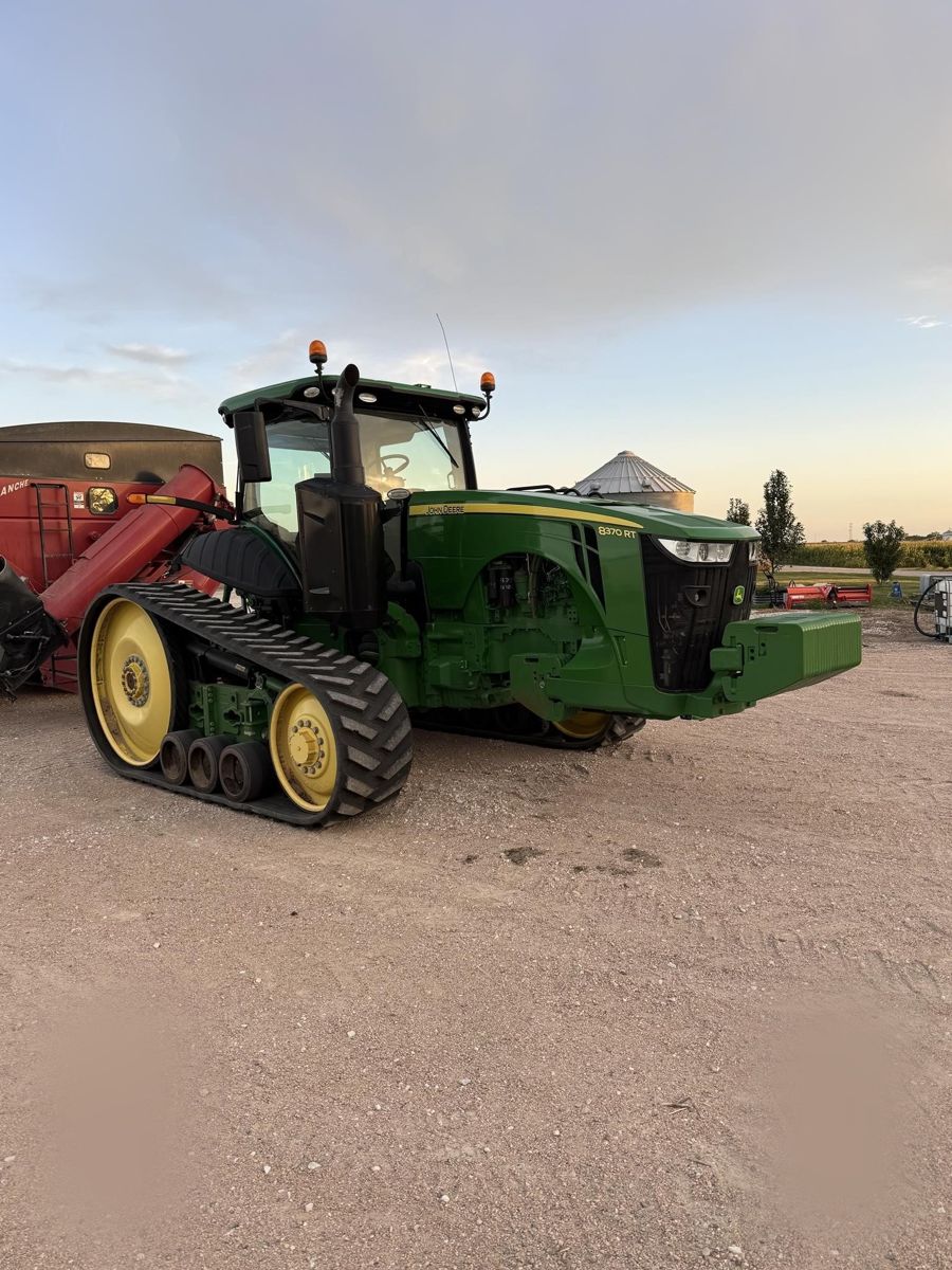 Трактор John Deere 8370RT 2017 б/у из США — фото 1