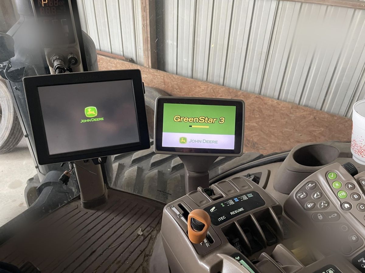 Трактор John Deere 8335RT 2011 б/у из США — фото 4
