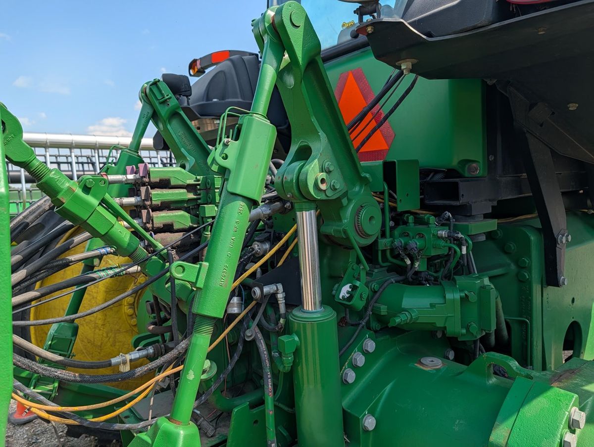 Трактор John Deere 8335RT 2013 б/у из США — фото 24