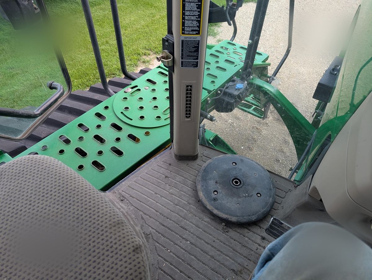 Трактор John Deere 8335RT 2013 б/у из США — фото 41