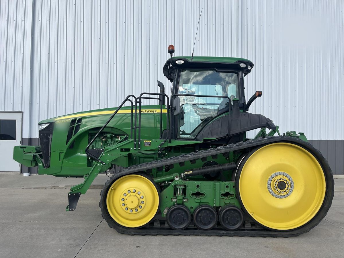 Трактор John Deere 8335RT 2014 б/у из США — фото 1