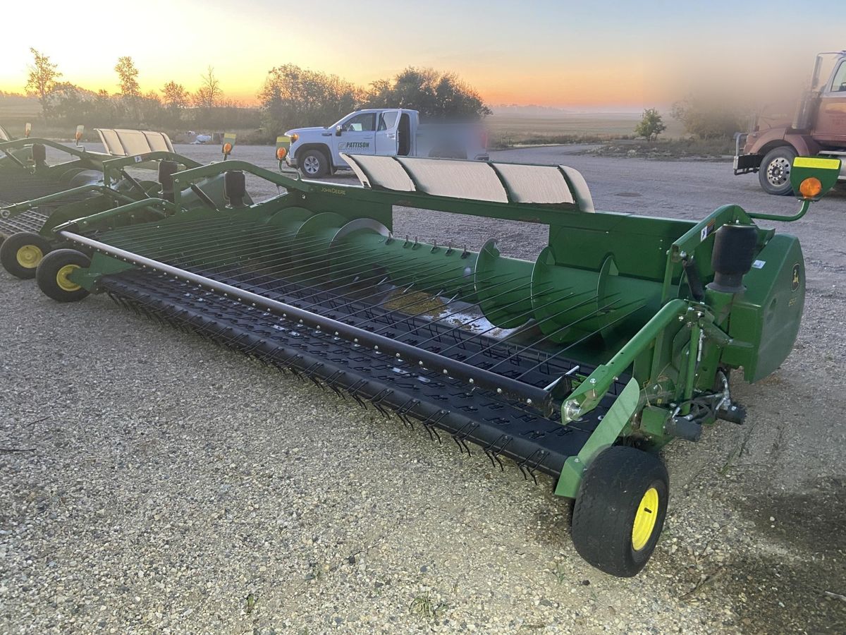 Жатка John Deere 615P 2017 б/у из США — фото 1