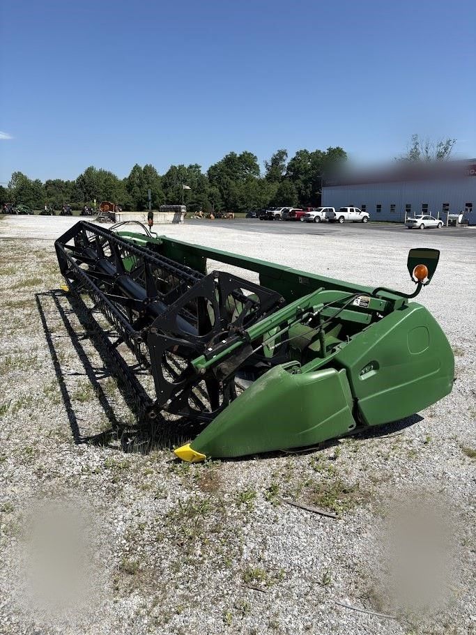 Жатка John Deere 620F 2004 б/у из США — фото 2