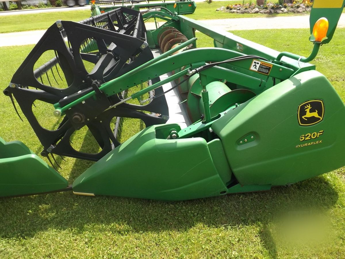 Жатка John Deere 620F 2004 б/у из США — фото 8
