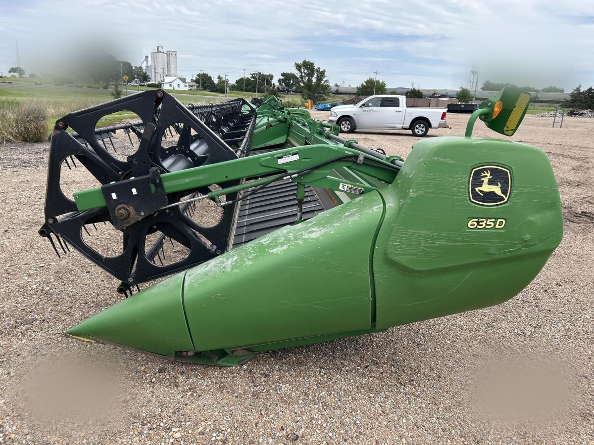 Жатка John Deere 635D 2011 б/у из США — фото 2