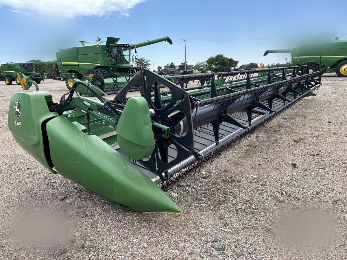 Жатка John Deere 635D 2011 б/у из США — фото 4