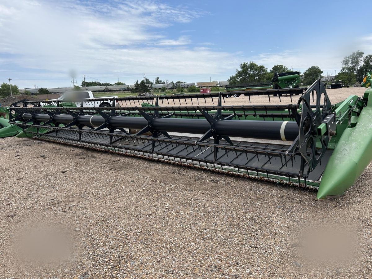 Жатка John Deere 635D 2011 б/у из США — фото 7