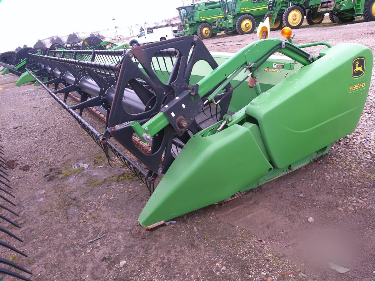 Жатка John Deere 635FD 2012 б/у из США — фото 1
