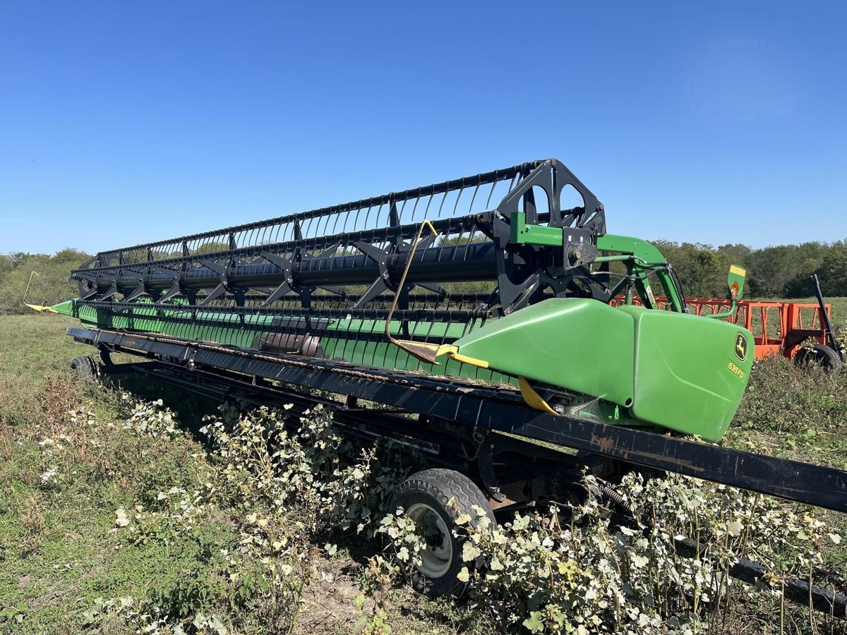 Жатка John Deere 635FD 2012 б/у из США — фото 1