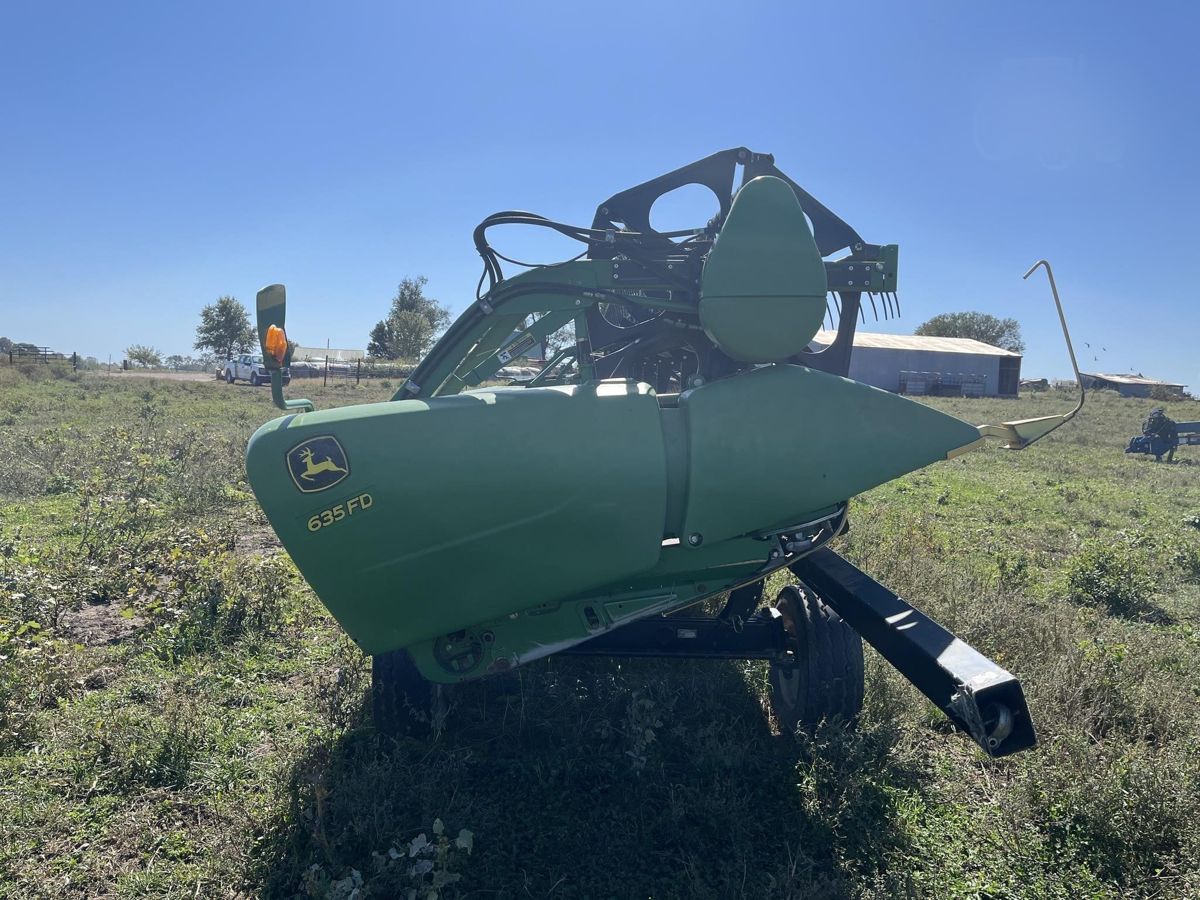 Жатка John Deere 635FD 2012 б/у из США — фото 13