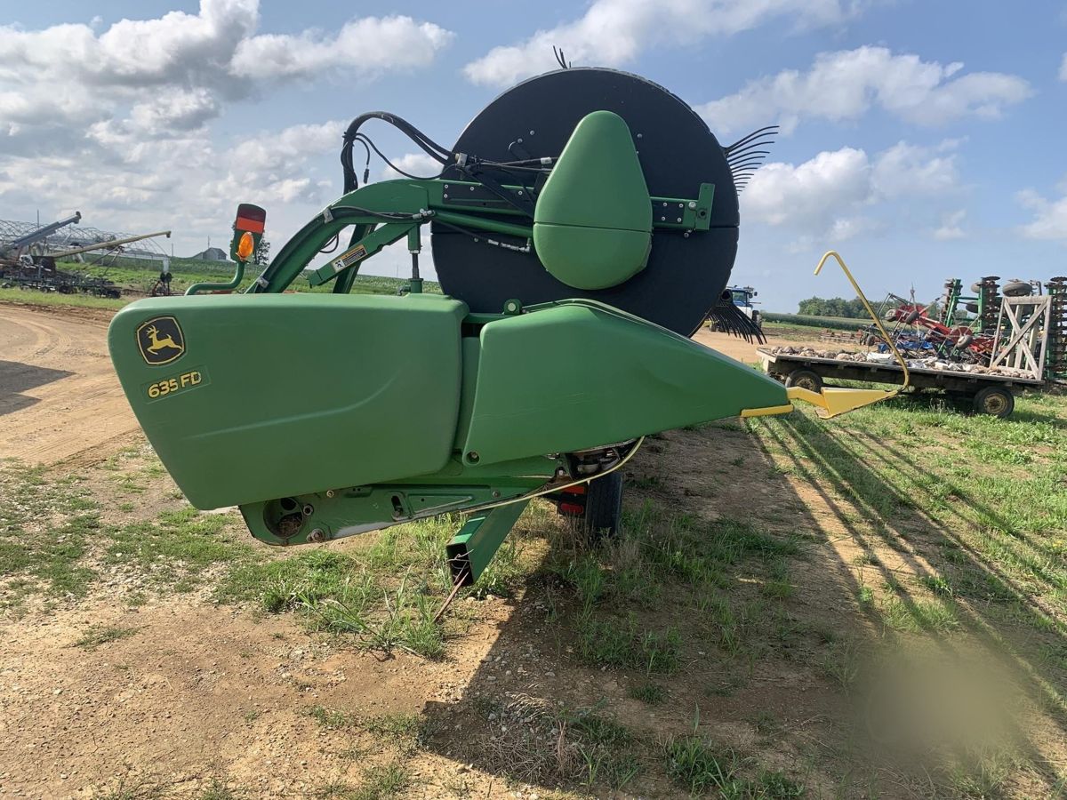 Жатка John Deere 635FD 2012 б/у из США — фото 1