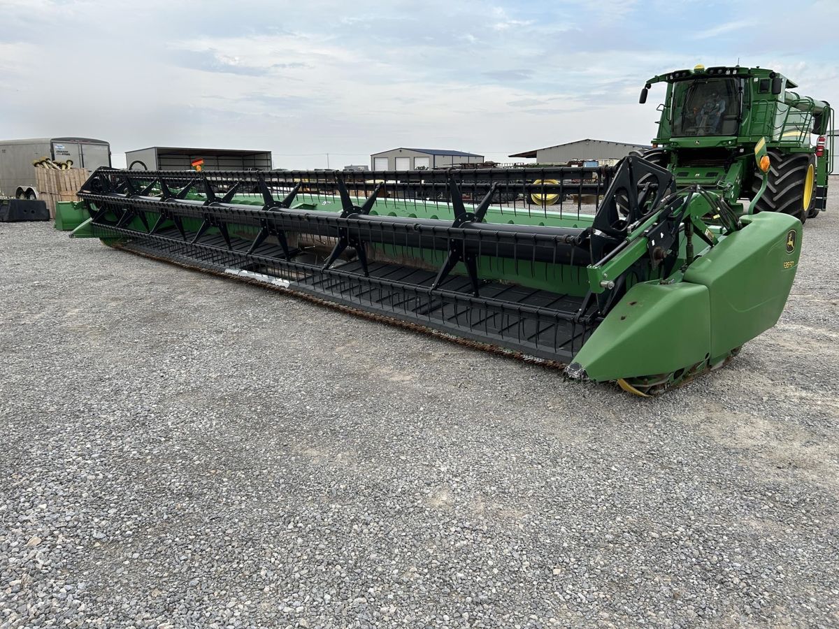 Жатка John Deere 635FD 2014 б/у из США — фото 1