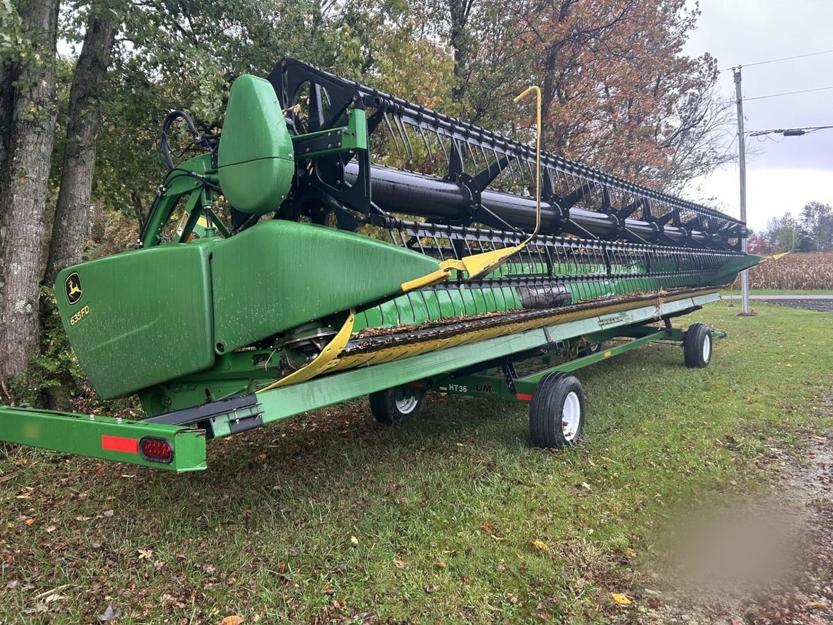 Жатка John Deere 635FD 2014 б/у из США — фото 1