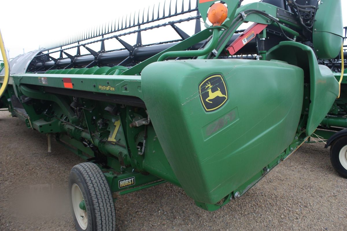 Жатка John Deere 635FD 2017 б/у из США — фото 1