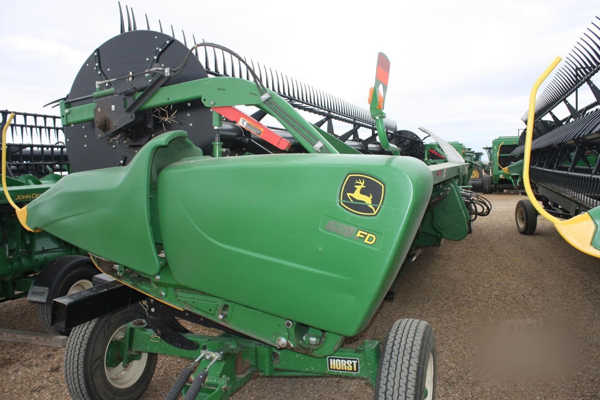 Жатка John Deere 635FD 2017 б/у из США — фото 2