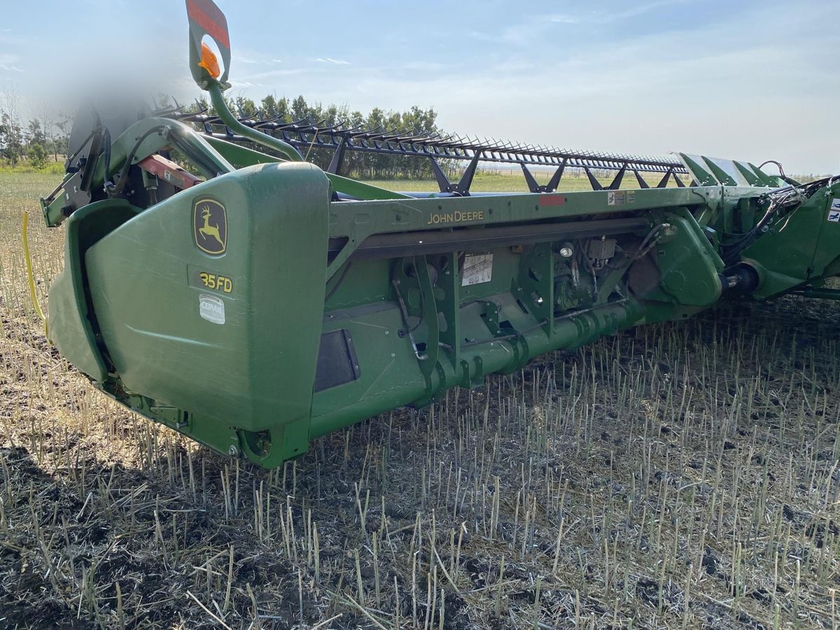 Жатка John Deere 635FD 2017 б/у из США — фото 12