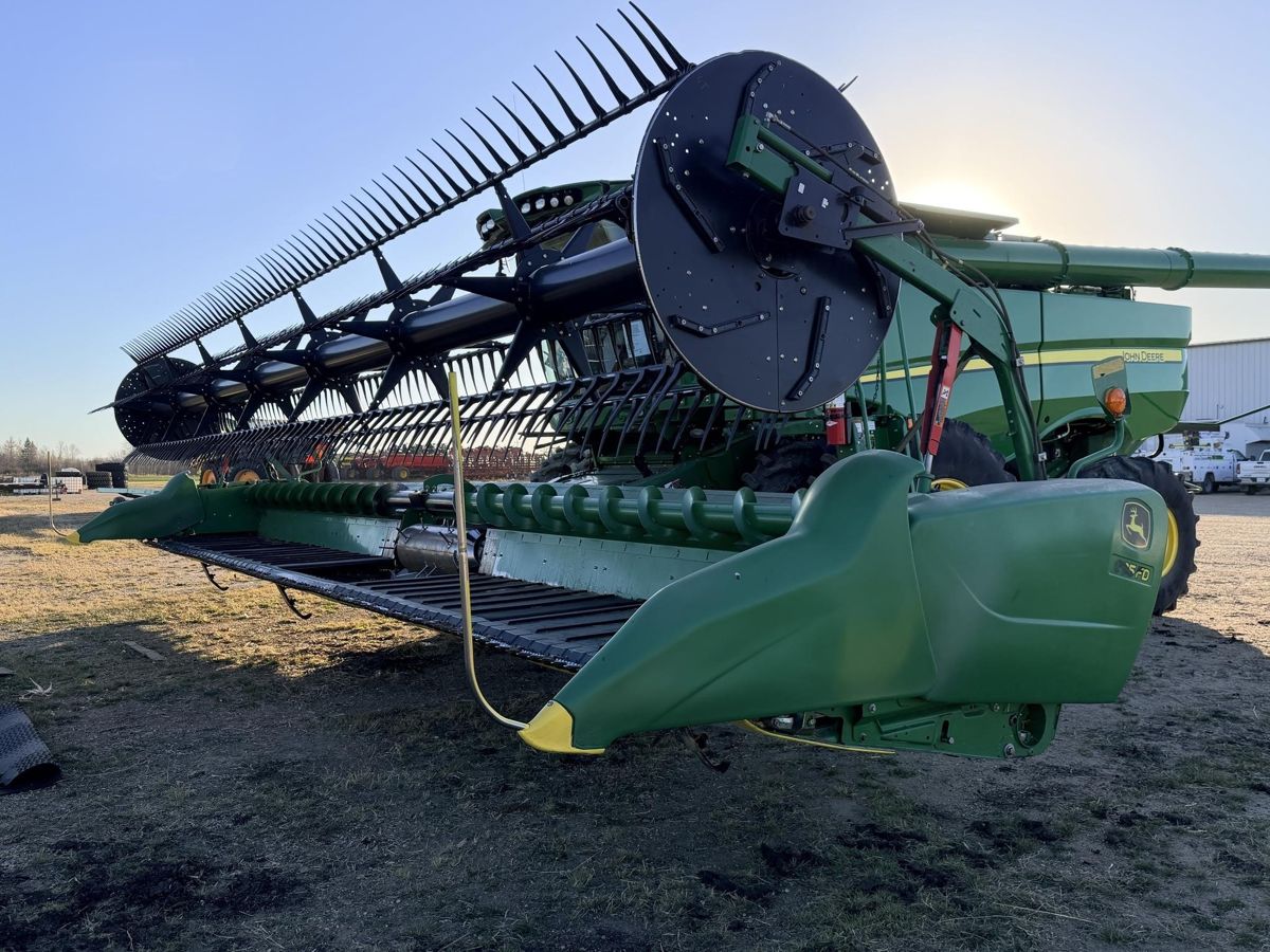 Жатка John Deere 635FD 2018 б/у из США — фото 1