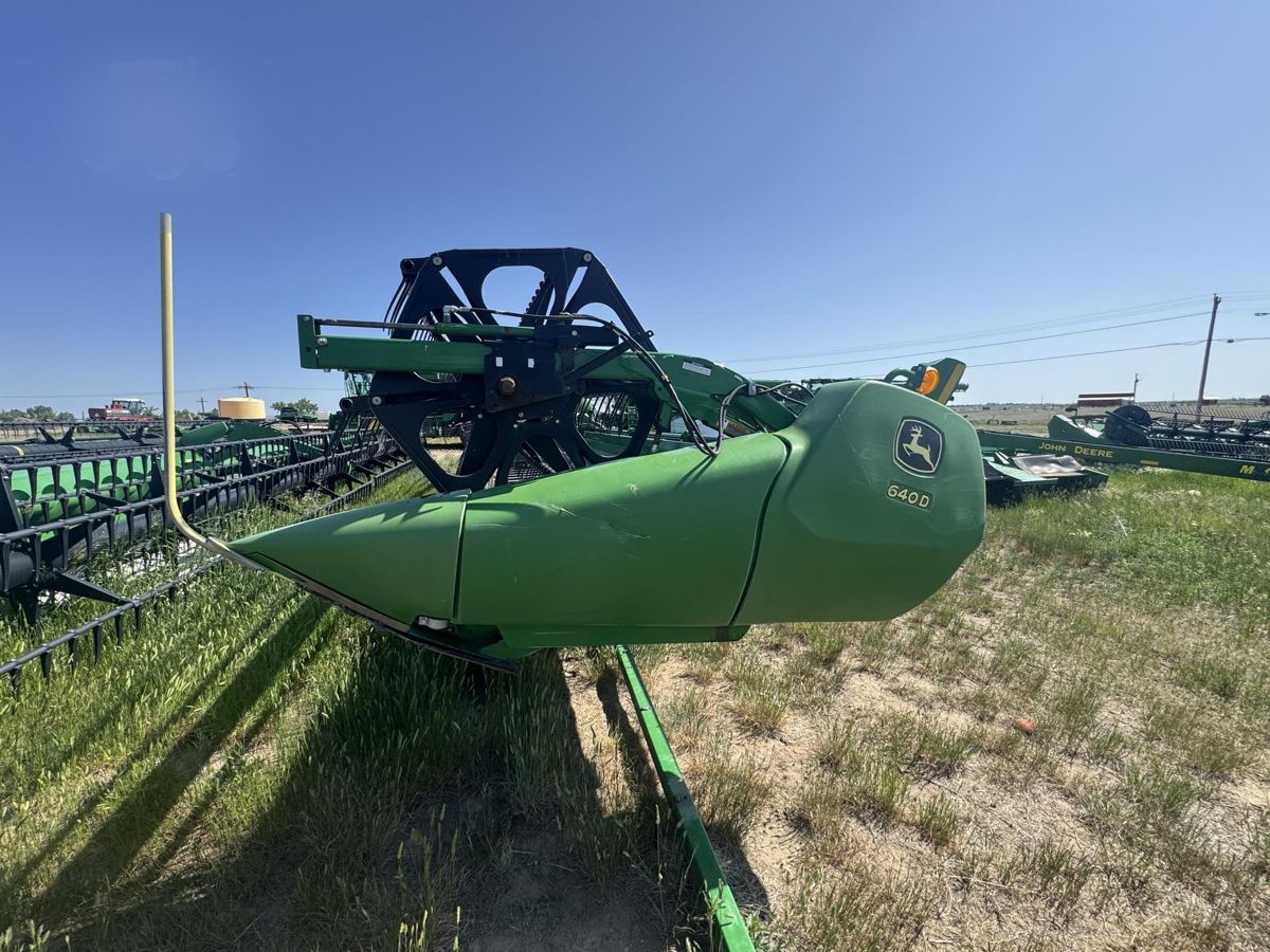 Жатка John Deere 640D 2012 б/у из США — фото 1