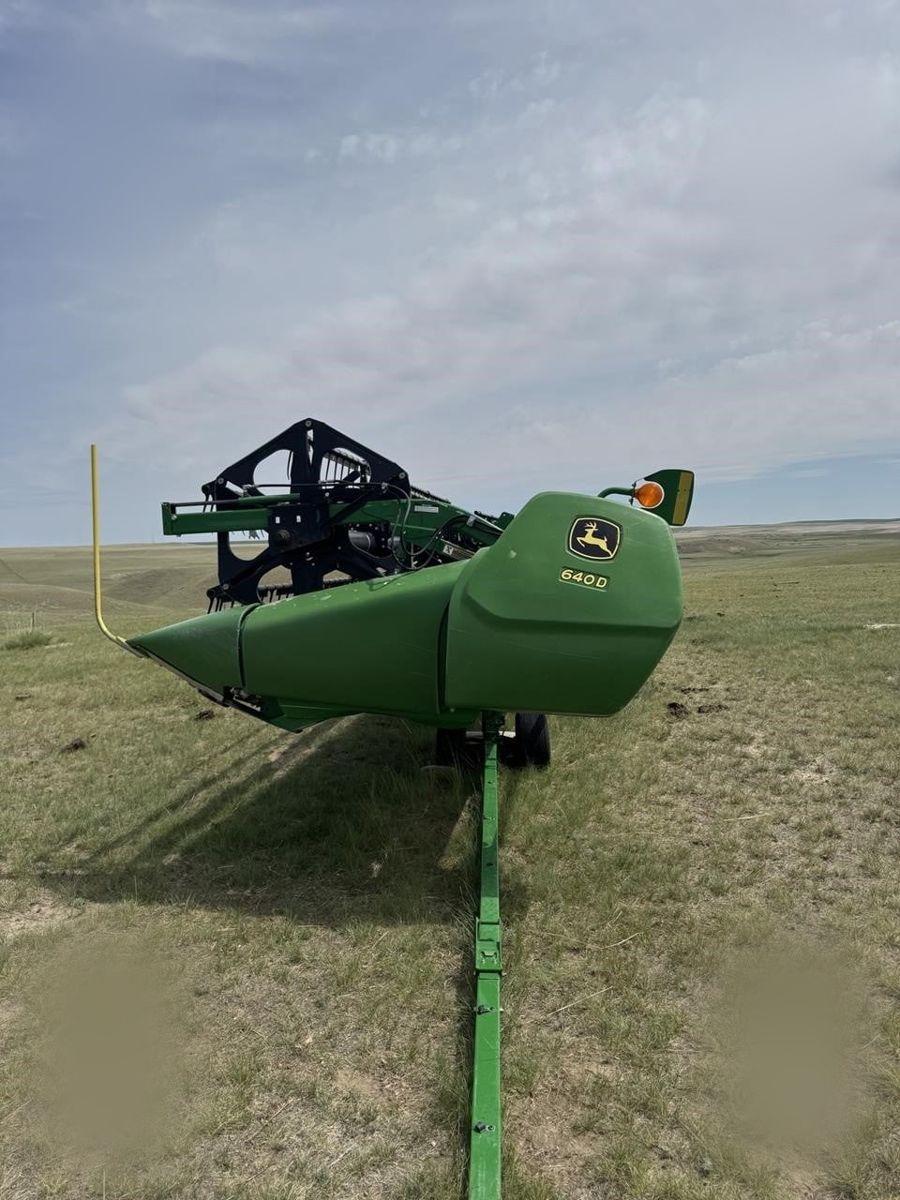 Жатка John Deere 640D 2012 б/у из США — фото 1