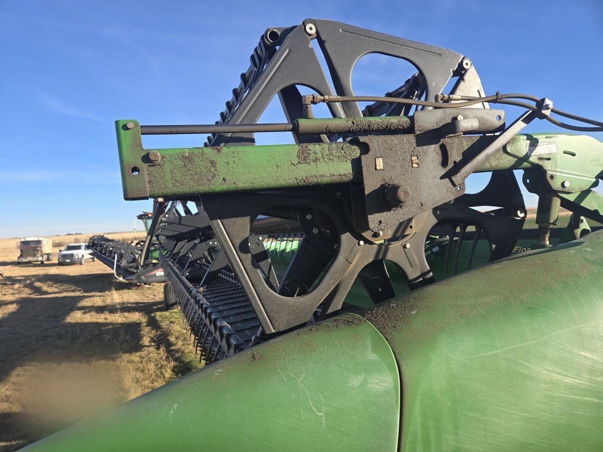 Жатка John Deere 640D 2014 б/у из США — фото 4