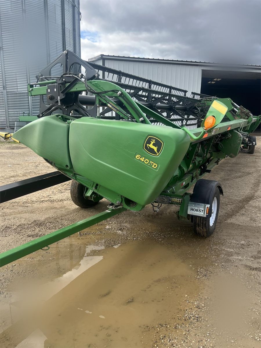 Жатка John Deere 640FD 2013 б/у из США — фото 1