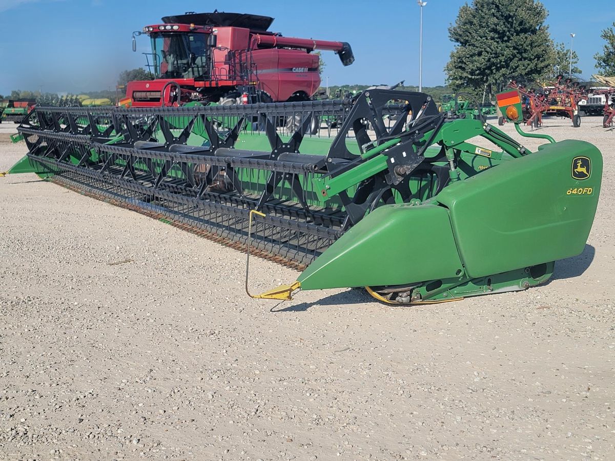 Жатка John Deere 640FD 2014 б/у из США — фото 1