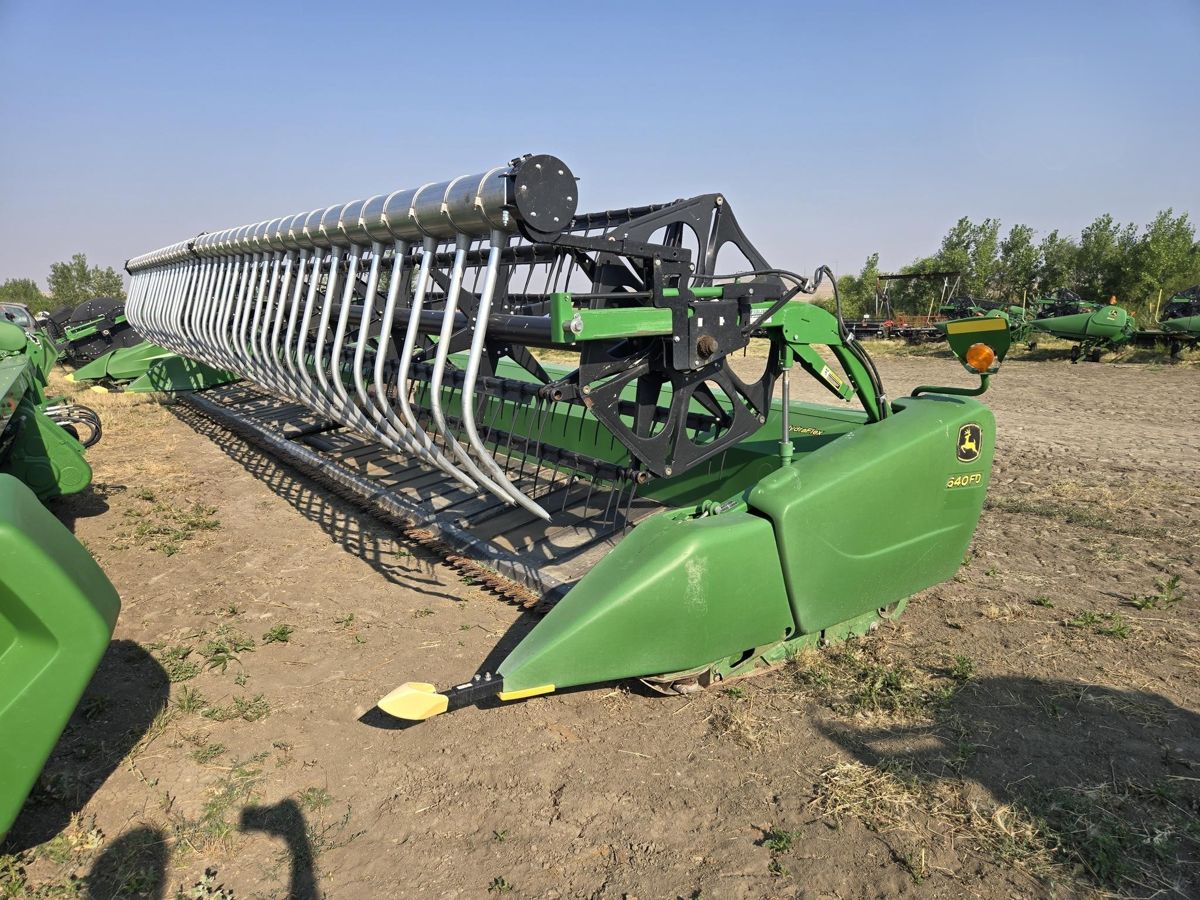 Жатка John Deere 640FD 2014 б/у из США — фото 1