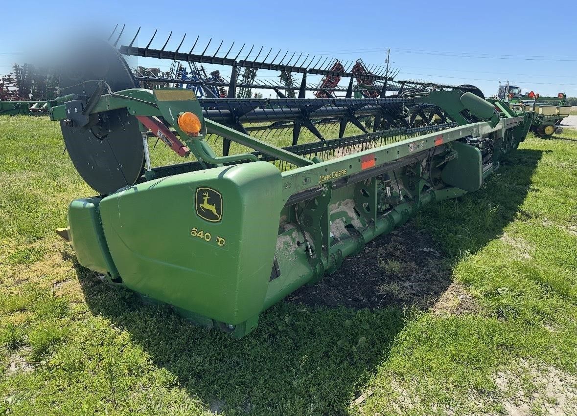 Жатка John Deere 640FD 2015 б/у из США — фото 3