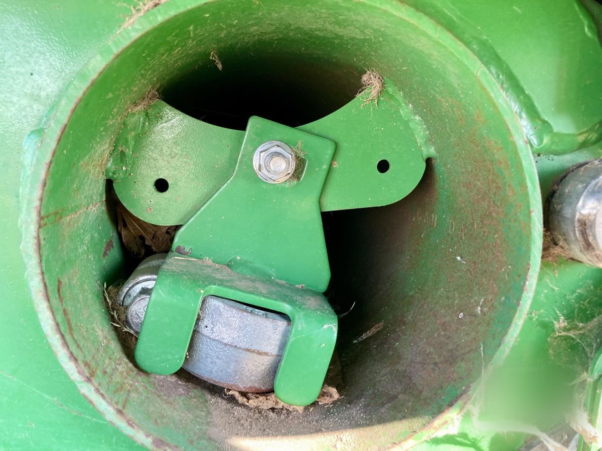 Жатка John Deere 640FD 2016 б/у из США — фото 9