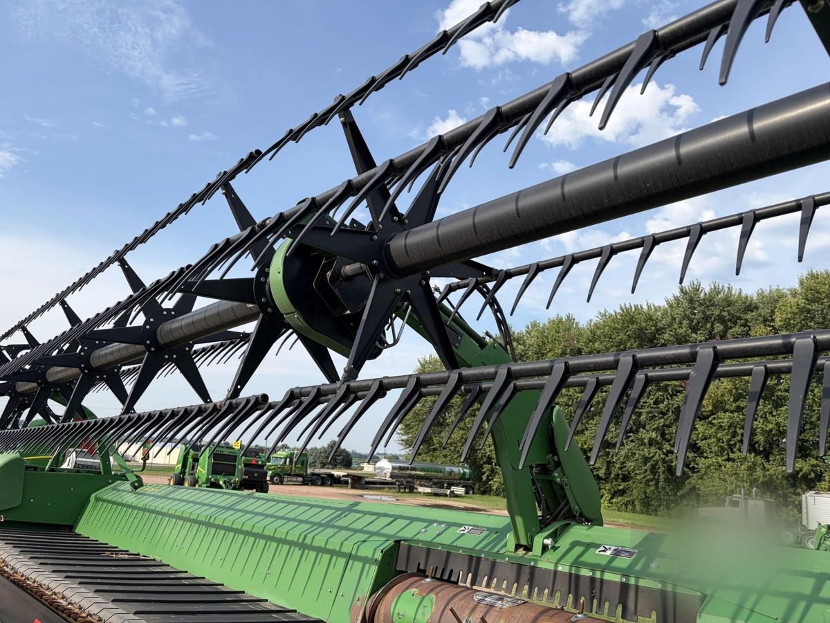 Жатка John Deere 640FD 2017 б/у из США — фото 12