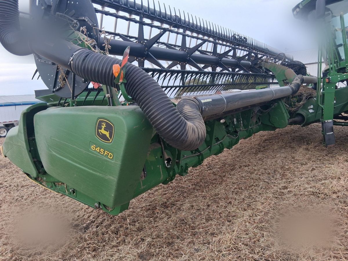 Жатка John Deere 645FD 2018 б/у из США — фото 3