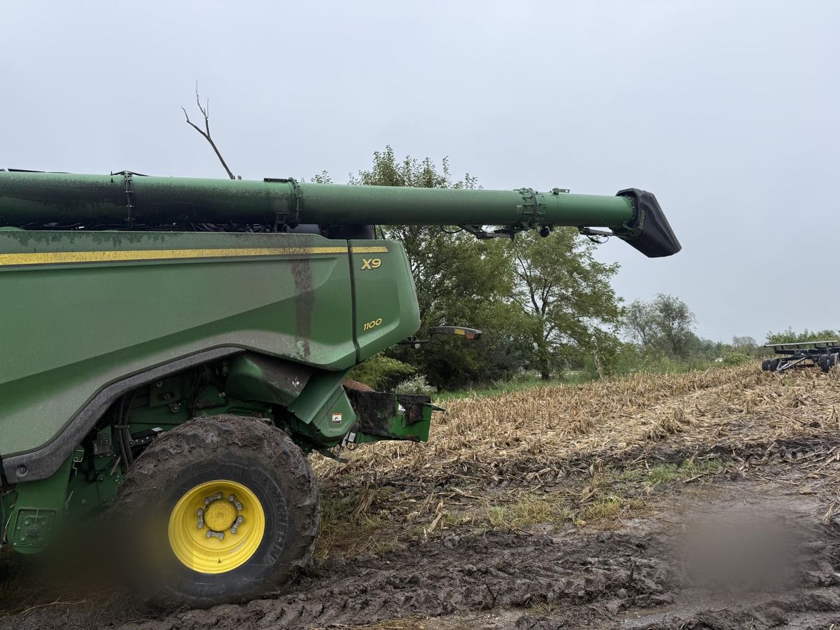 Комбайн John Deere X9 1100 2022 б/у из США — фото 5