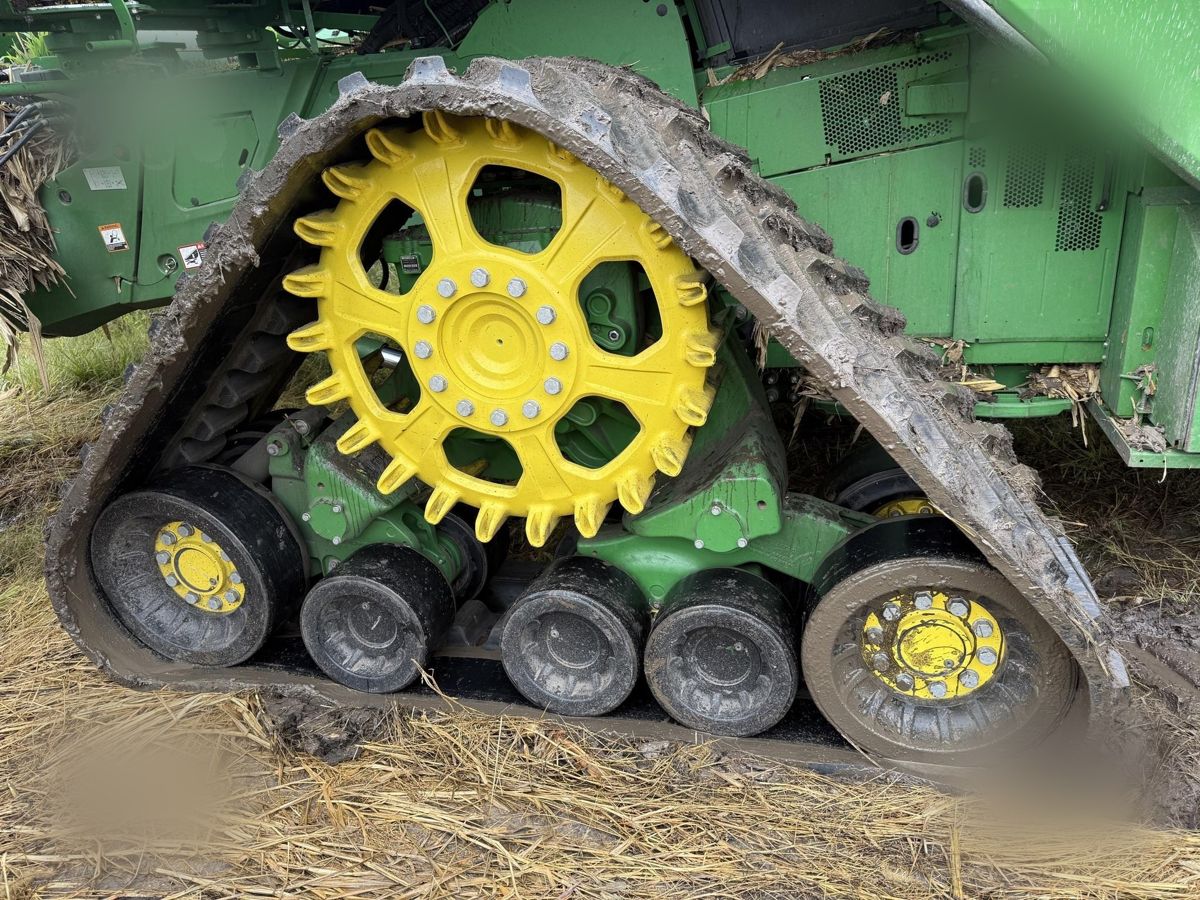 Комбайн John Deere X9 1100 2022 б/у из США — фото 6