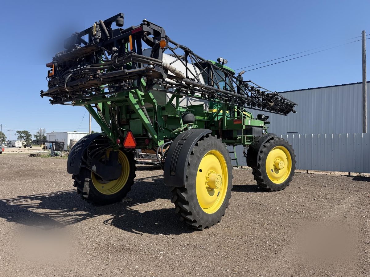 Опрыскиватель John Deere 4830 2009 б/у из США — фото 3
